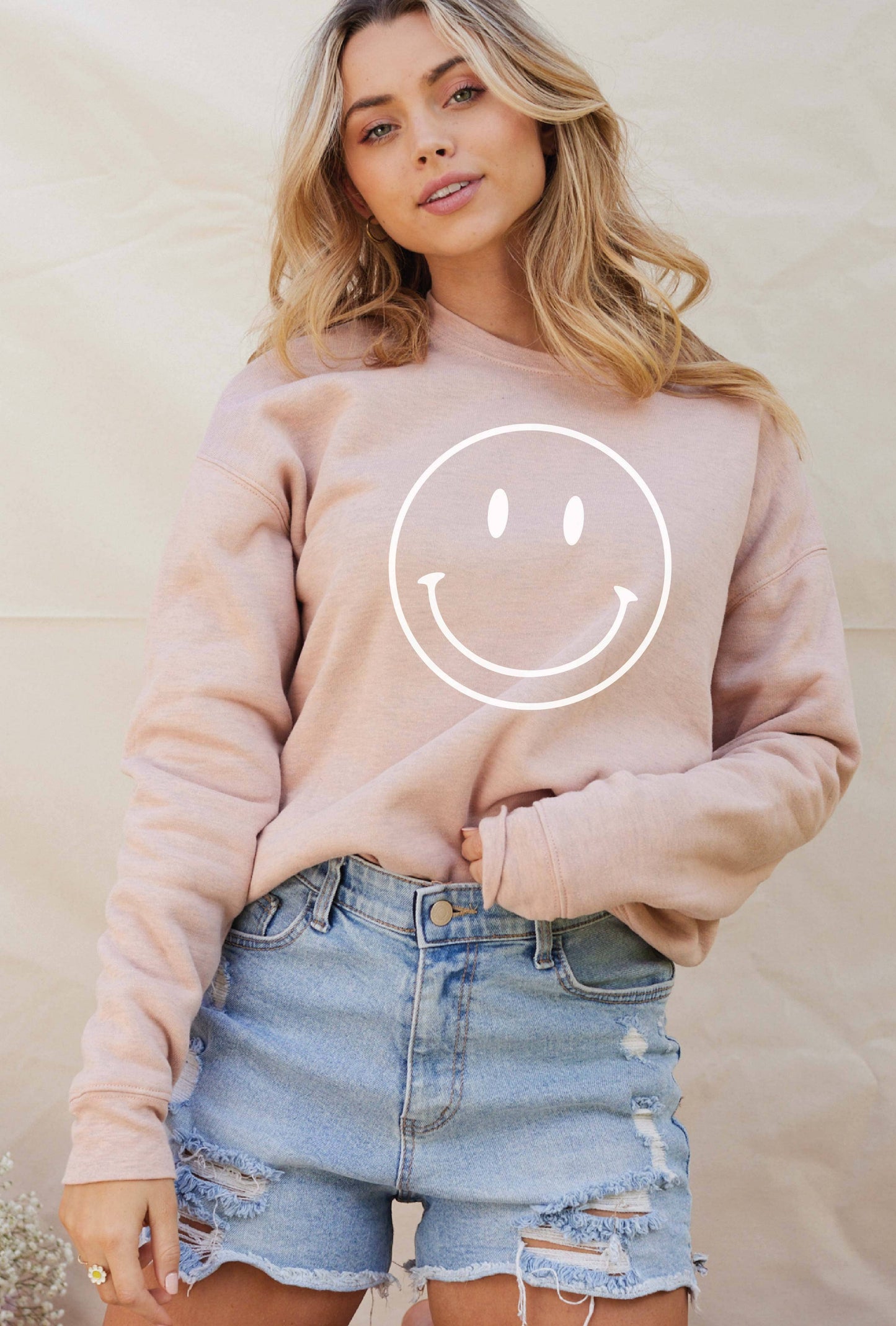 SMILEY FACE Graphic Sweatshirt