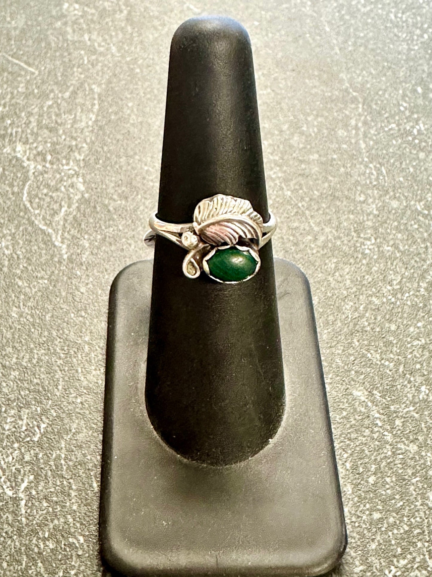 Vintage Sterling Silver Malachite Ring