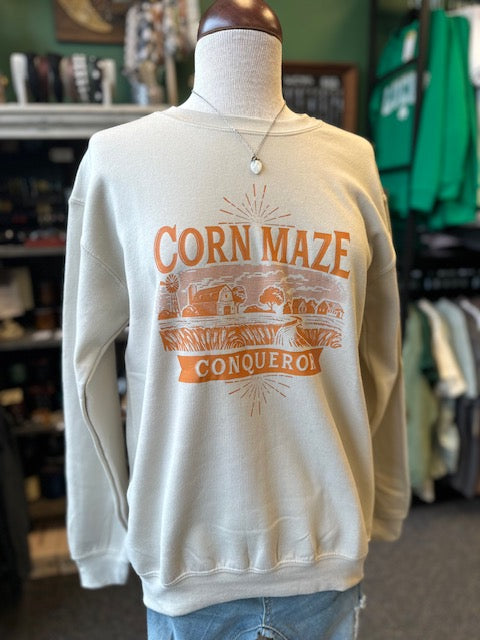 Corn Maze Conqueror | Sweatshirt | Fall