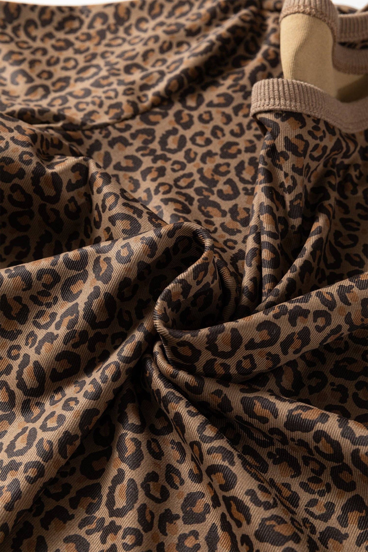 Western Leopard Print Crew Neck Casual Tee