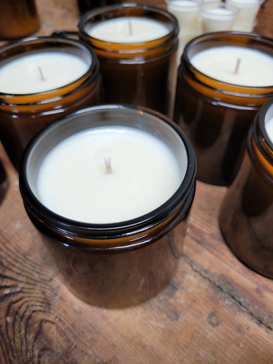 9oz Hand poured Soy AMBER Jar Candle