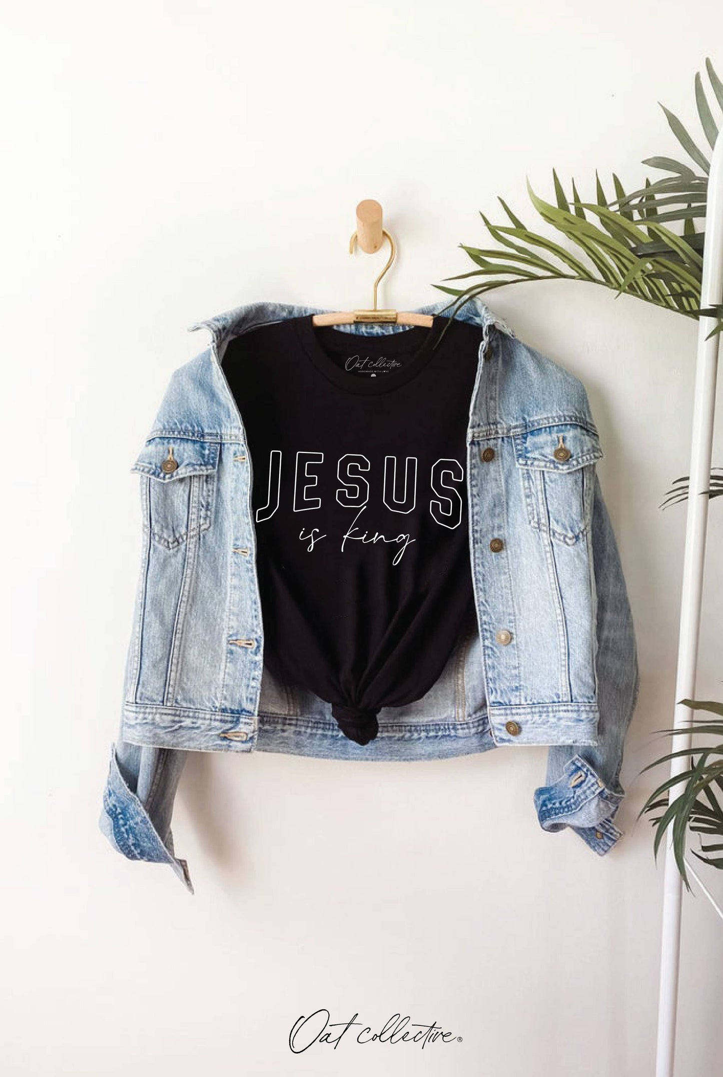 JESUS IS KING Graphic T-shirt