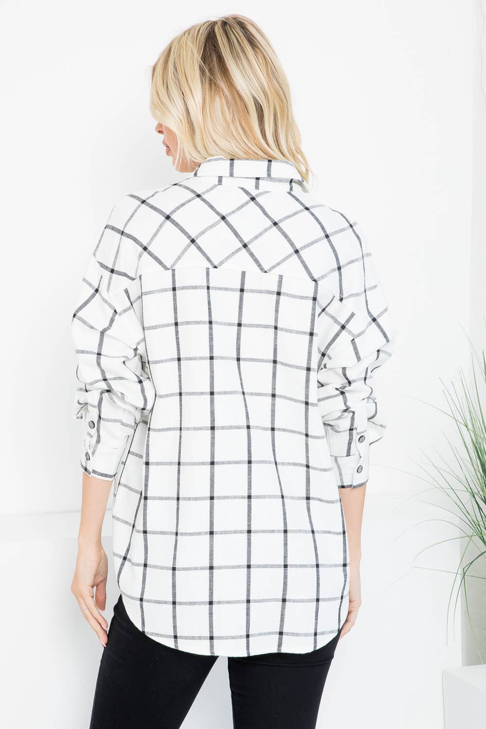 Oversized Plaid Linen Blend Shirt - White/Black