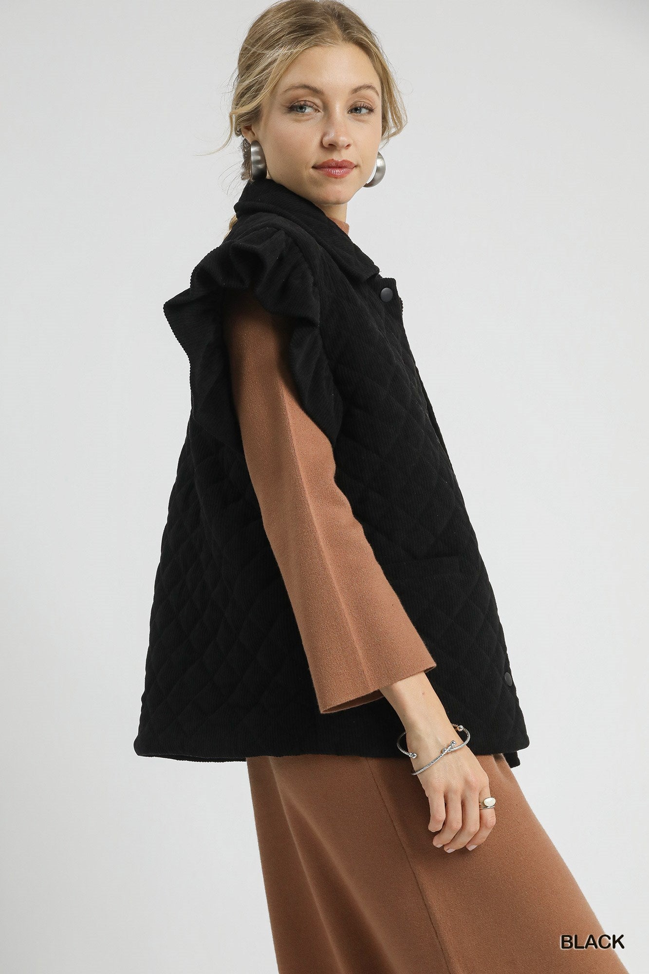 Black Corduroy Quilted Ruffle Sleeve Vest