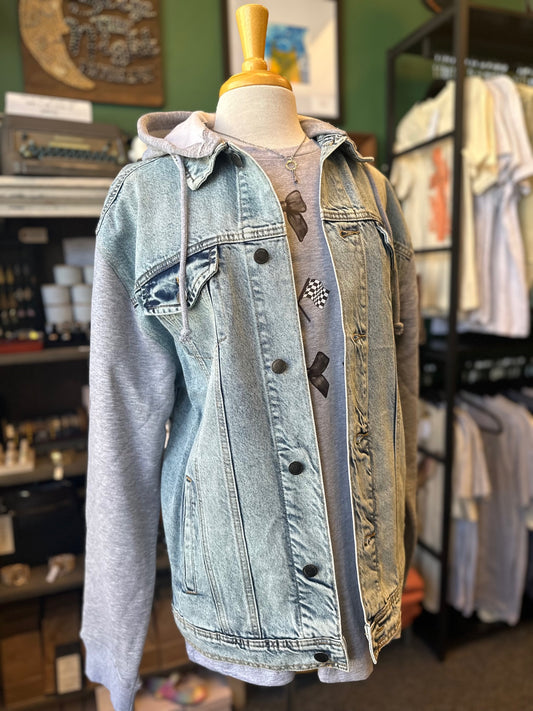 Women's Boyfriend's Denim Jacket - Light Wash