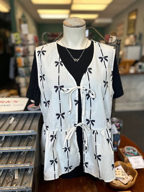 Sale - Bow Printed Tie Closure Ruffle Vest