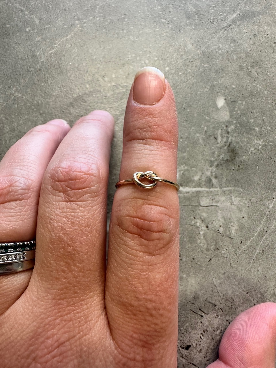 Single Knot Ring