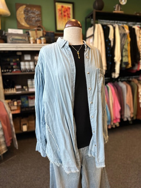 Sale - Light Wash Oversize Frayed Seam Balloon Sleeve Shirt