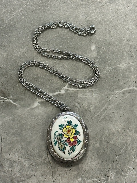 Vintage Large Oval Locket and Chain