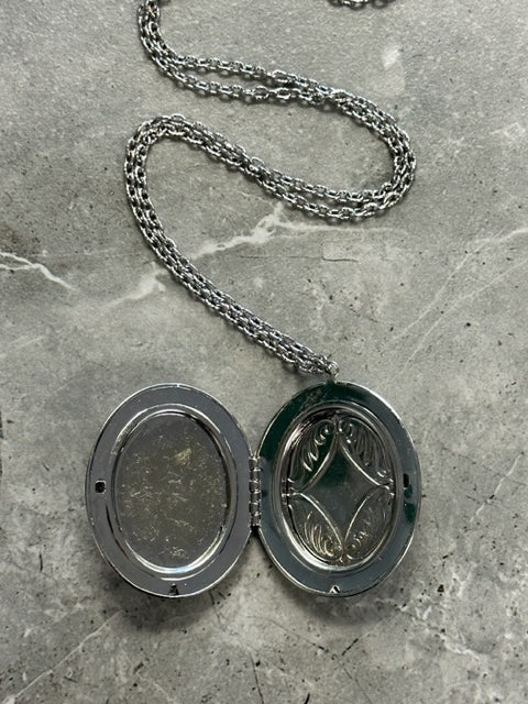 Vintage Large Oval Locket and Chain