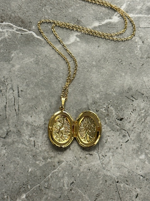 Vintage Oval Vine Locket and Chain