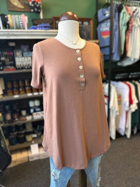 Cocoa Henley Short Sleeve Top