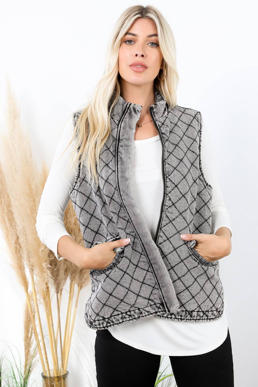 Quilted Denim Zip Up Front Washed Vest