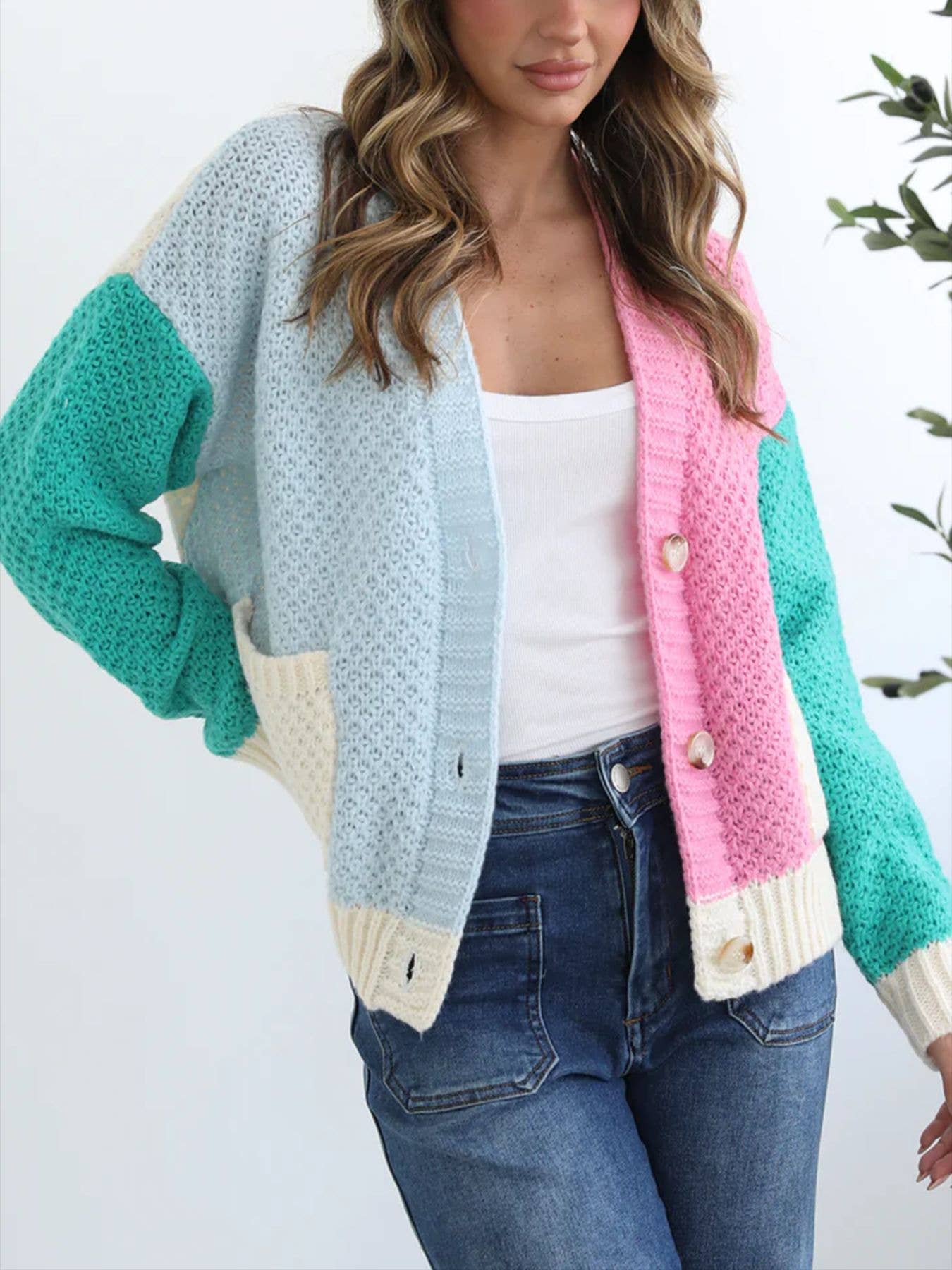 Sale - Contrasting Color Spring Knitted Cardigan