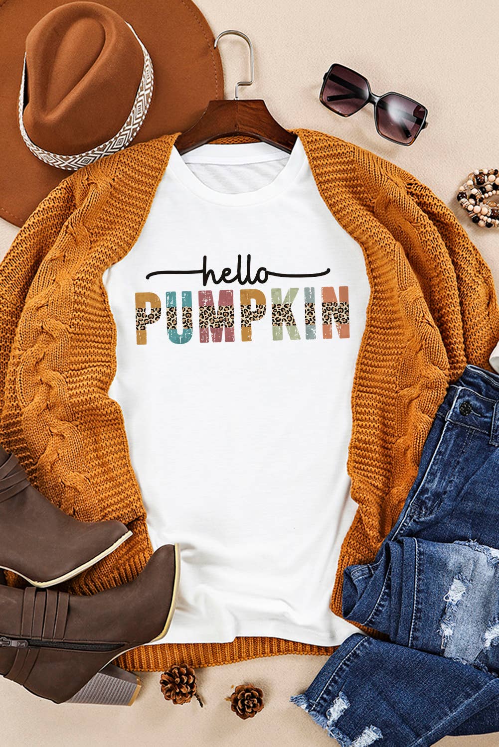 Sale - White Hello Pumpkin Graphic Casual Tee